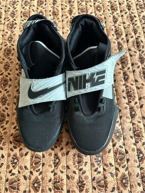 5 Youth Nikes